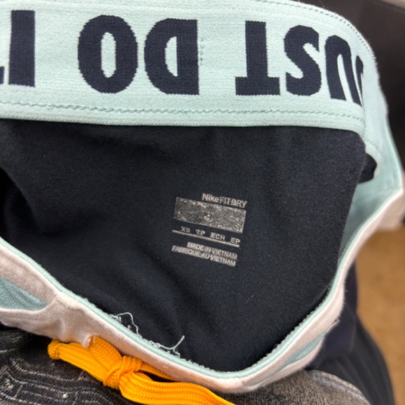 Nike Fit Navy Blue Tennis Skirt Size Extra Small - Picture 5 of 7